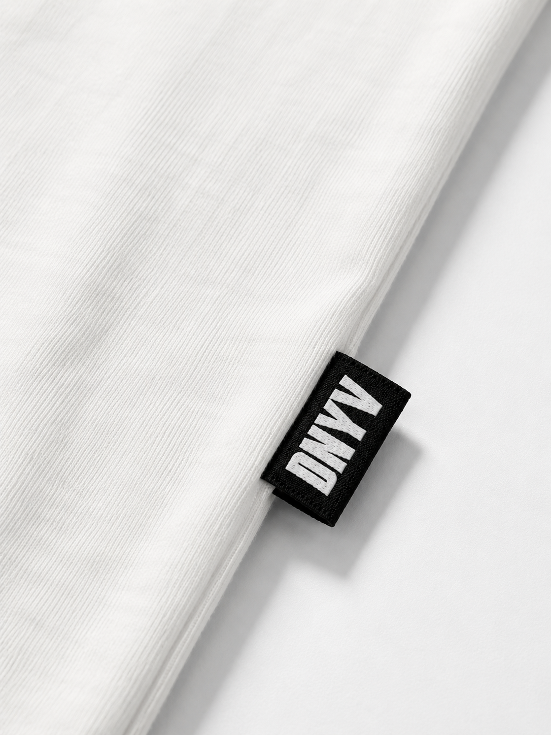 DNYV ES26 DYNAMIC T SHIRT- WHITE